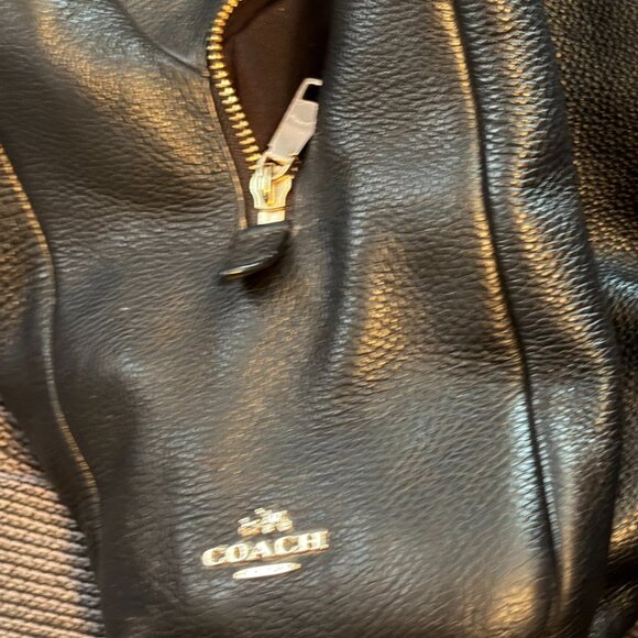 Coach Bucket Shoulder Bag - Picture 3 of 4